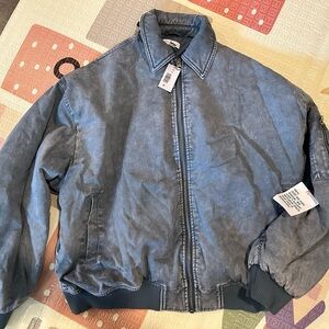 NWT TOPSHOP Blue Denim Puffer Jacket （size 4-6）
